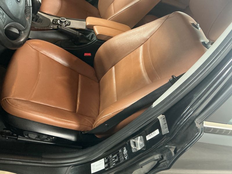 BMW 3er 325i 2011 – снимка 32