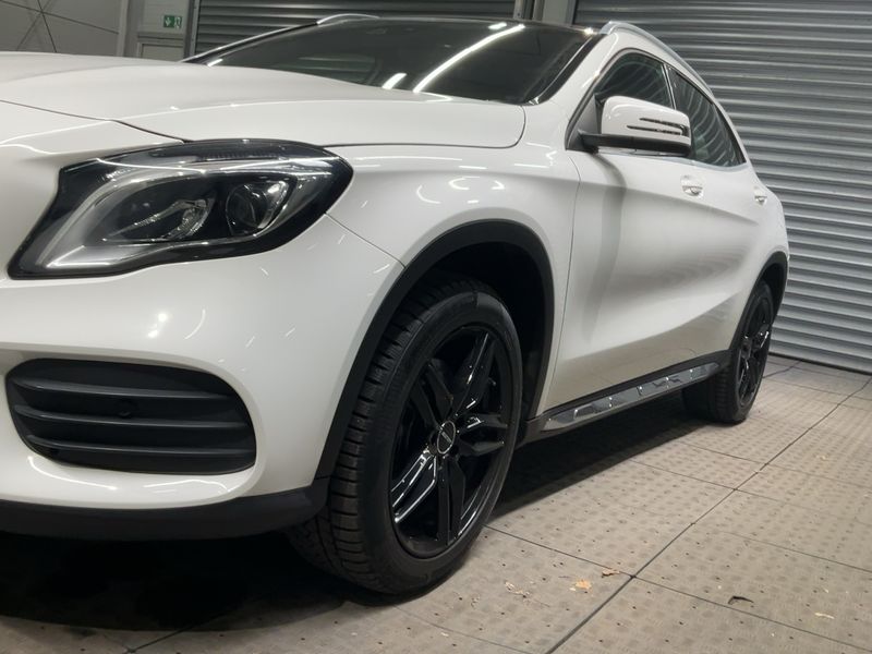 Mercedes-Benz GLA-Klasse GLA 220 4Matic AMG Line 2020 – снимка 2