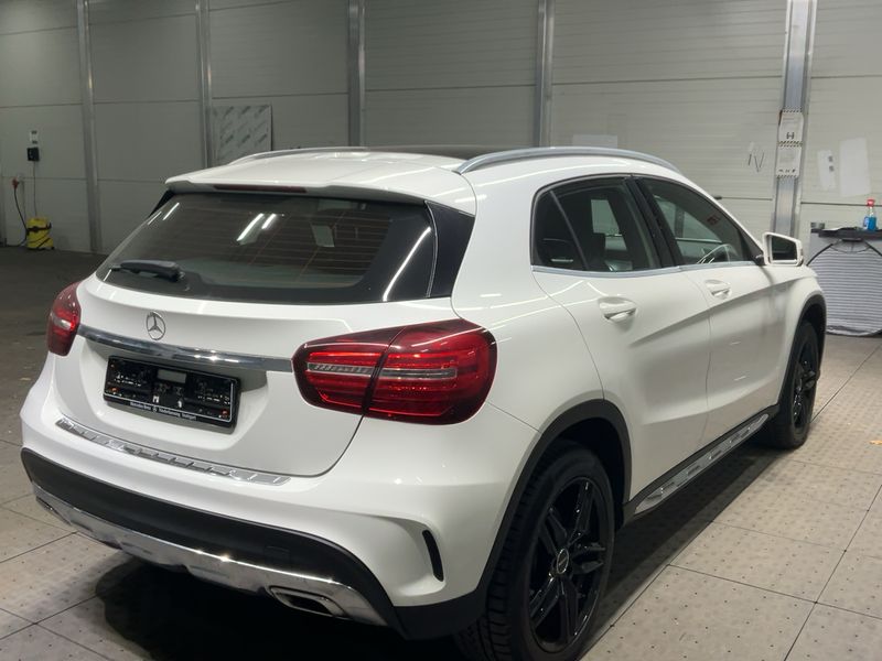 Mercedes-Benz GLA-Klasse GLA 220 4Matic AMG Line 2020 – снимка 8