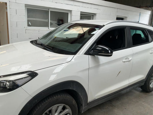 Hyundai Tucson 1.7 CRDi Business 2WD 2018 – снимка 2