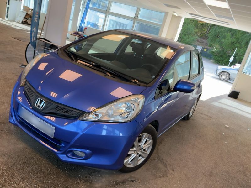 Honda Jazz 1.4 Comfort 2011 – снимка 1