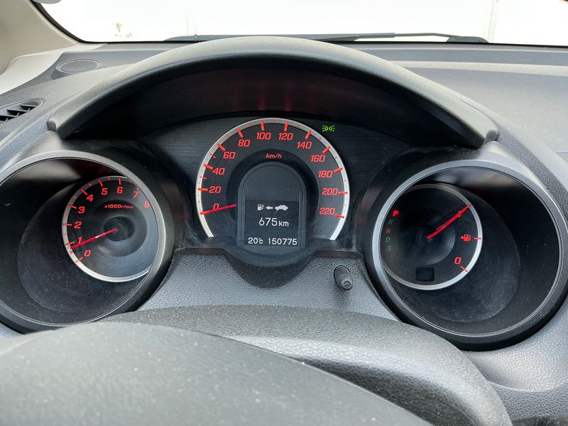 Honda Jazz 1.4 Comfort 2011 – снимка 19
