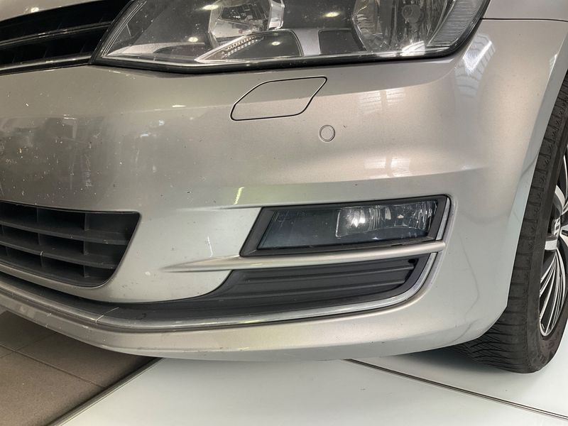 Volkswagen Golf VII 1.6 TDI Allstar BlueMotion Tech 2016 – снимка 37