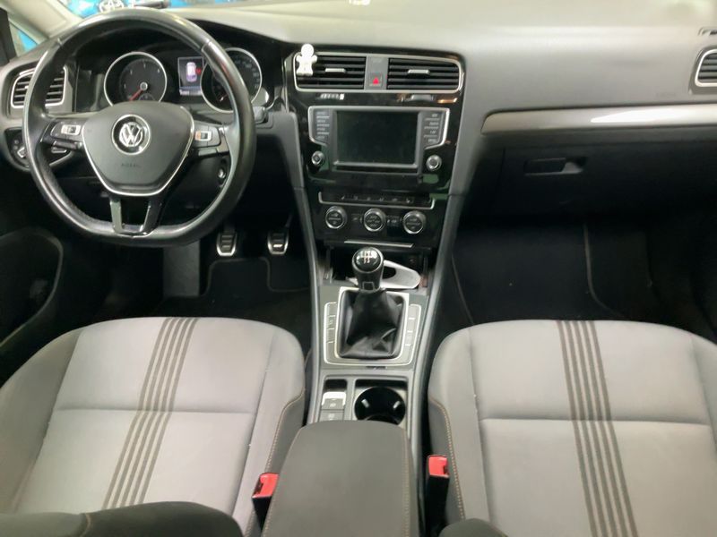 Volkswagen Golf VII 1.6 TDI Allstar BlueMotion Tech 2016 – снимка 18
