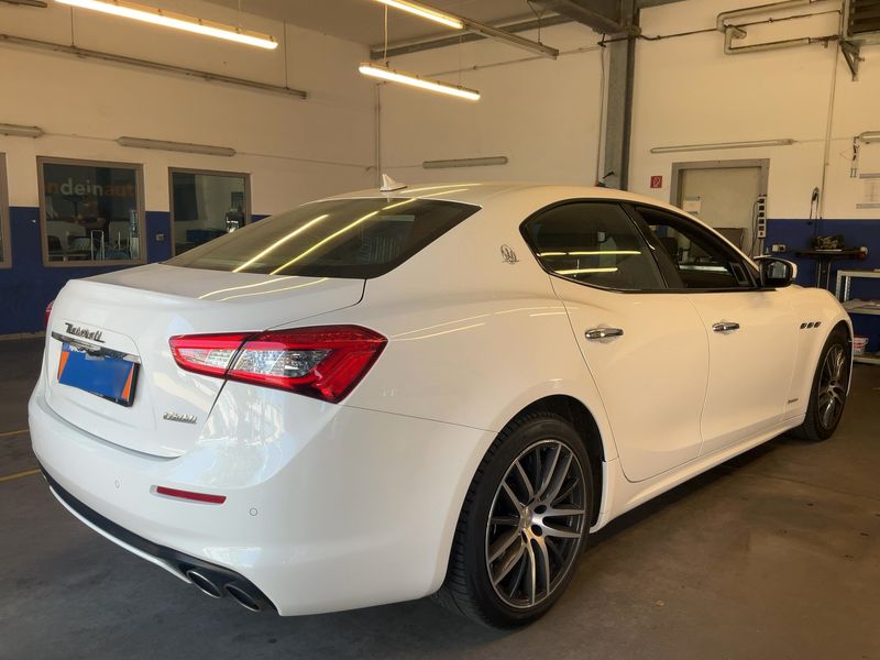 Maserati Ghibli 3.0 V6 TwinTurbo Gran Sport 2020 – снимка 8