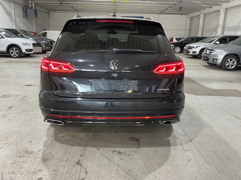 Volkswagen Touareg 3.0 eHybrid R 4Motion 2021 – снимка 4