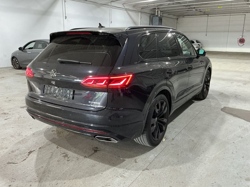 Volkswagen Touareg 3.0 eHybrid R 4Motion 2021 – снимка 5