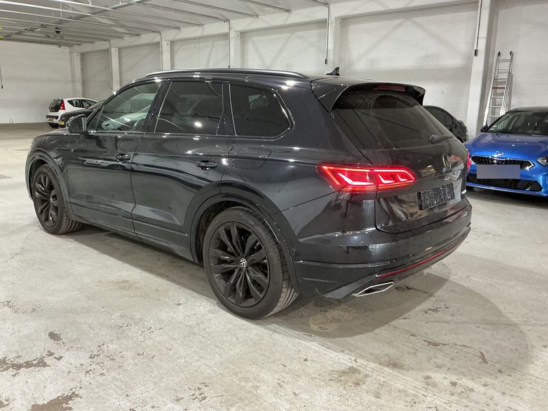Volkswagen Touareg 3.0 eHybrid R 4Motion 2021 – снимка 3