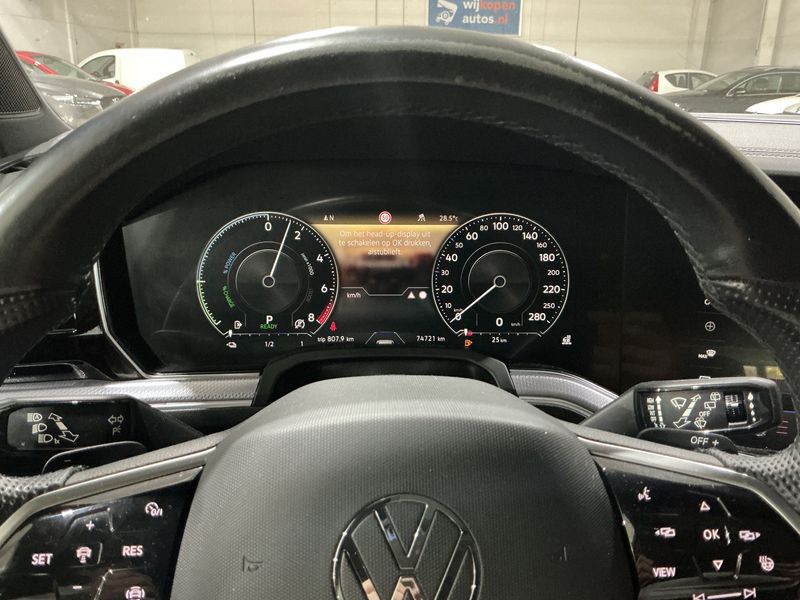 Volkswagen Touareg 3.0 eHybrid R 4Motion 2021 – снимка 12