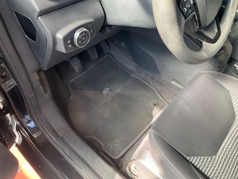 Ford Ka+ 1.2 Ti-VCT Black & White 2019 – снимка 28
