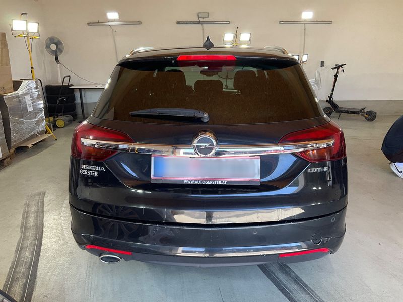 Opel Insignia Sports Tourer 2.0 CDTI Sport 4x4 2016 – снимка 7