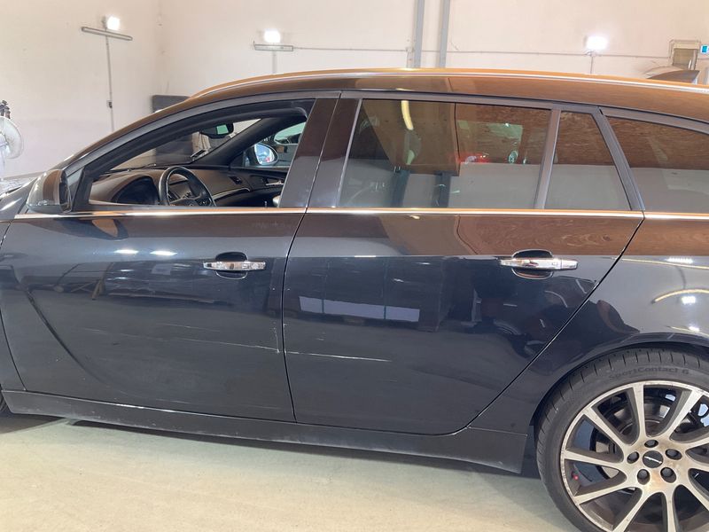 Opel Insignia Sports Tourer 2.0 CDTI Sport 4x4 2016 – снимка 4
