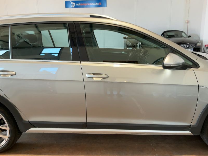 Volkswagen Golf VII 2.0 TDI 4Motion BlueMotion Tech 2015 – снимка 10