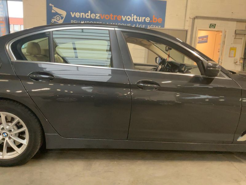 BMW 5er 518d Luxury Line 2020 – снимка 10