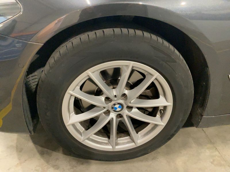 BMW 5er 518d Luxury Line 2020 – снимка 3