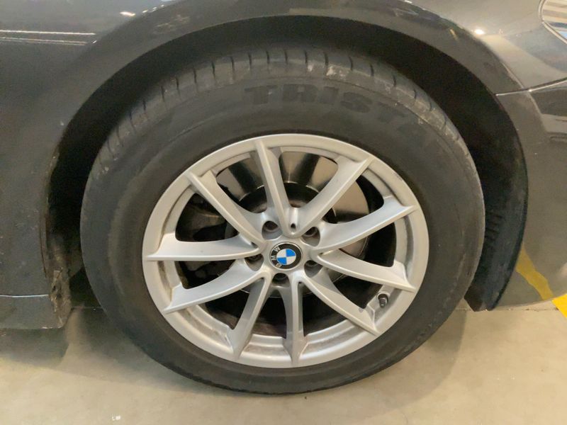 BMW 5er 518d Luxury Line 2020 – снимка 11