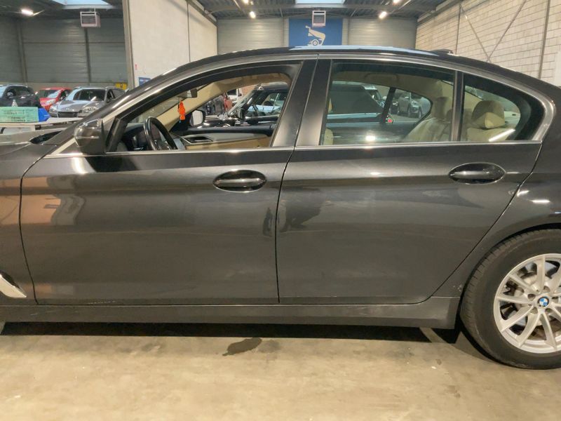 BMW 5er 518d Luxury Line 2020 – снимка 4