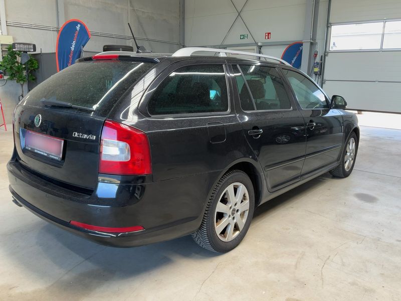Skoda Octavia 2.0 TDI RS 2012 – снимка 8