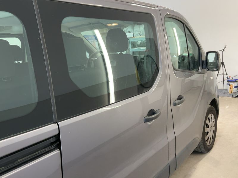 Renault Trafic 1.6 dCi Energy L1H1 2,7t Expression 2015 – снимка 10