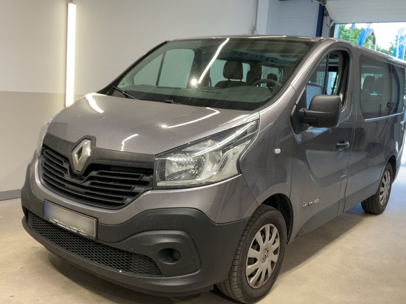 Renault Trafic 1.6 dCi Energy L1H1 2,7t Expression 2015 – снимка 1