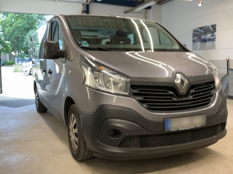 Renault Trafic 1.6 dCi Energy L1H1 2,7t Expression 2015 – снимка 12