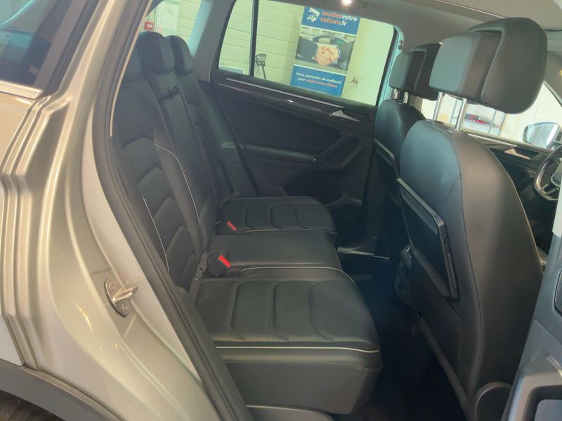 Volkswagen Tiguan 2.0 TDI Carat Exclusive 4Motion BlueMotion Tech 2017 – снимка 19