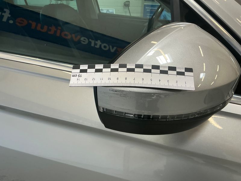 Volkswagen Tiguan 2.0 TDI Carat Exclusive 4Motion BlueMotion Tech 2017 – снимка 23