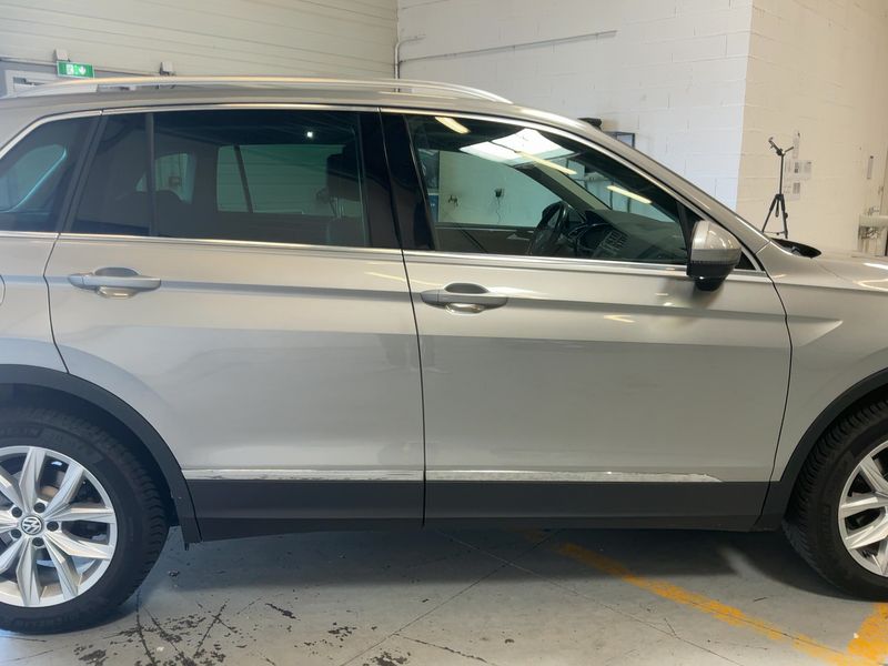 Volkswagen Tiguan 2.0 TDI Carat Exclusive 4Motion BlueMotion Tech 2017 – снимка 10
