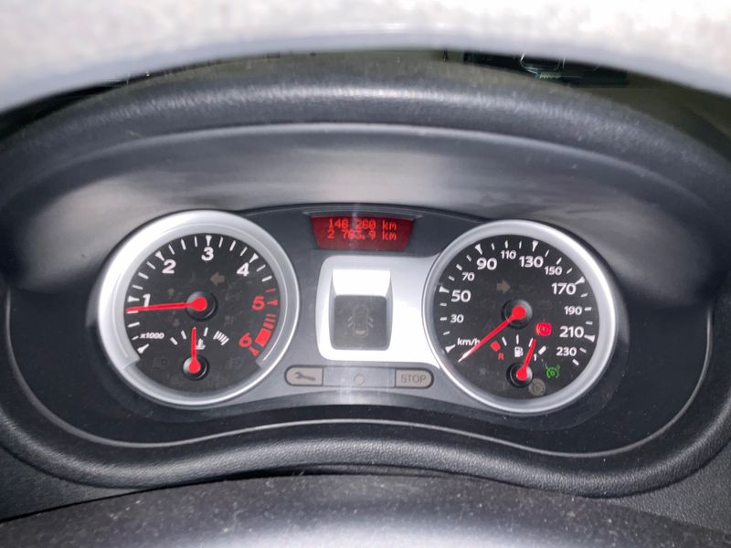Renault Clio 1.5 dCi Collection Business 2013 – снимка 18