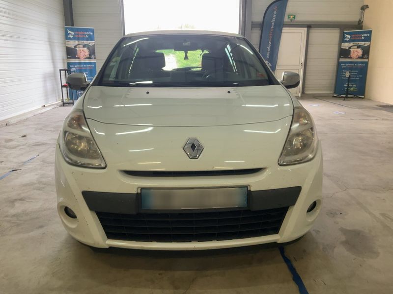 Renault Clio 1.5 dCi Collection Business 2013 – снимка 14
