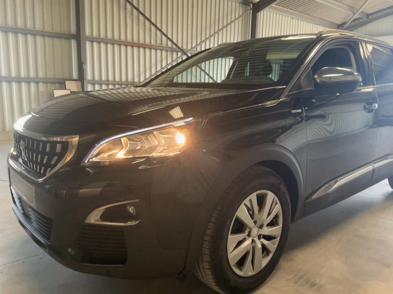 Peugeot 5008 1.2 PureTech Style 2020 – снимка 2