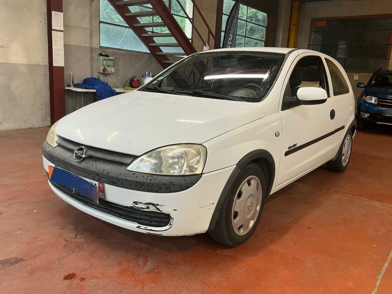 Opel Corsa 1.7 DTI Basis 2001 – снимка 1