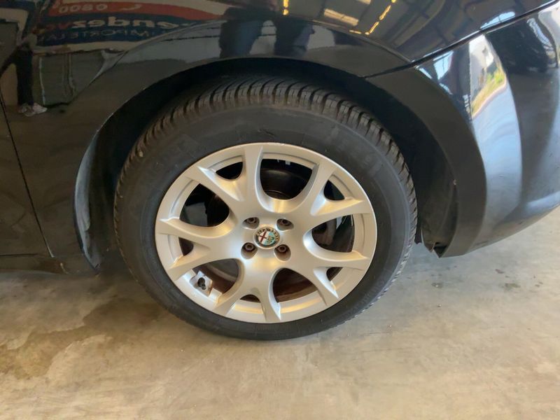 Alfa Romeo MiTo 1.4 Junior 2015 – снимка 11