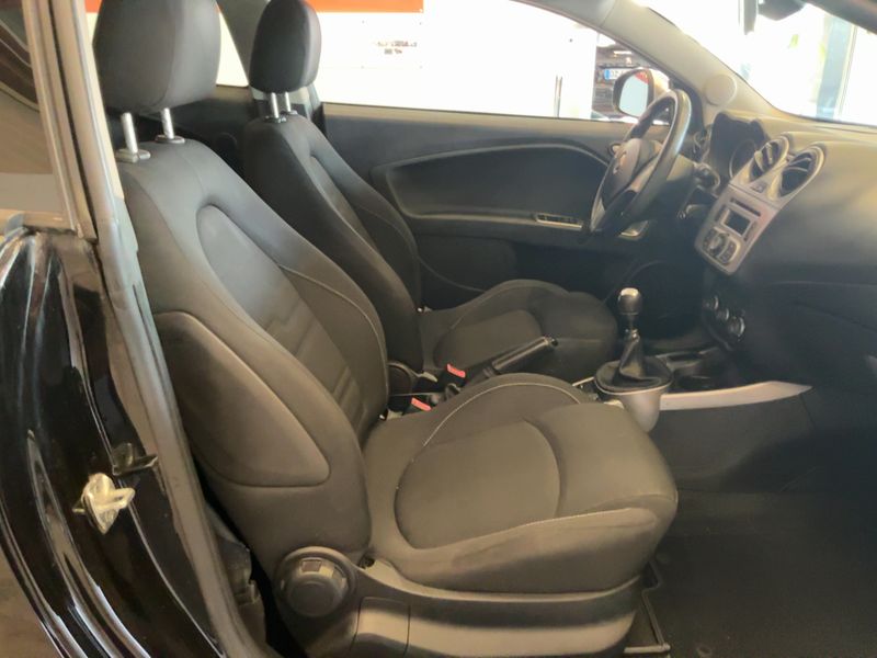 Alfa Romeo MiTo 1.4 Junior 2015 – снимка 16