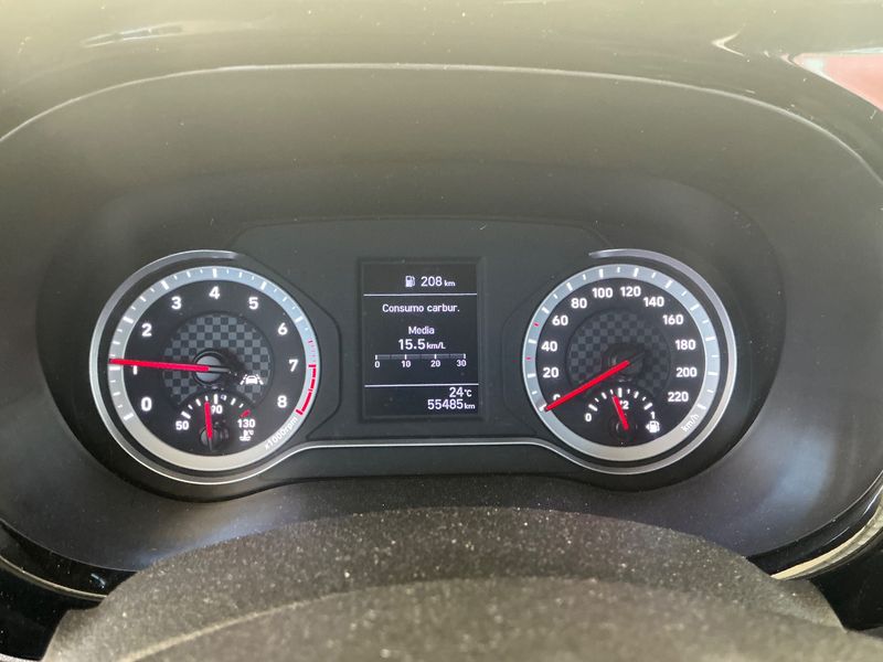 Hyundai i10 1.0 Tech 2022 – снимка 18