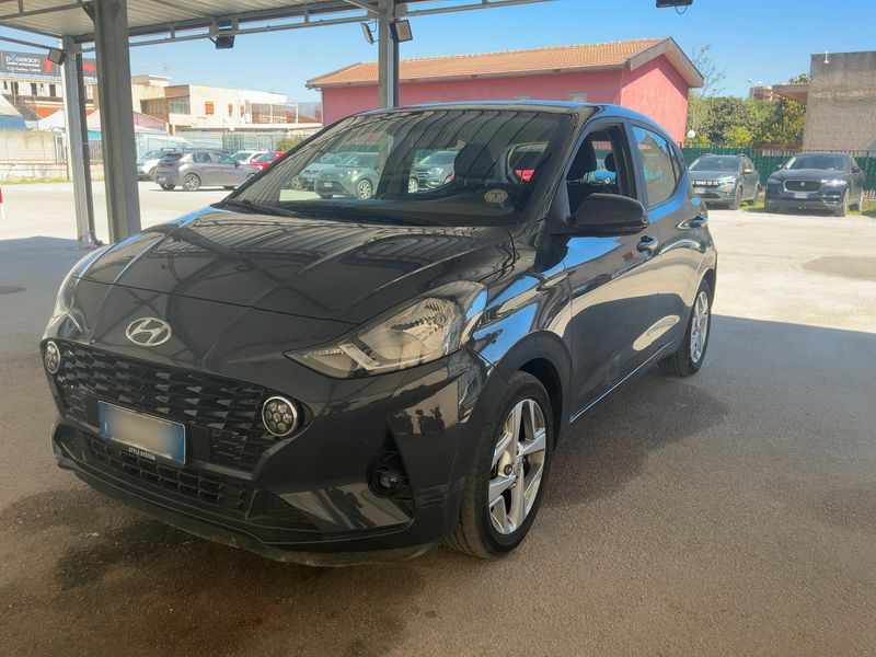 Hyundai i10 1.0 Tech 2022 – снимка 1