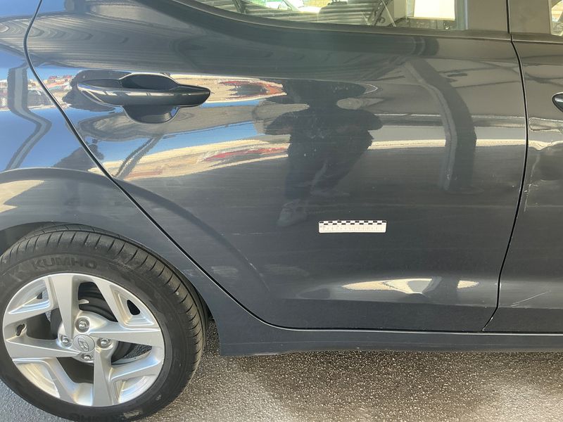 Hyundai i10 1.0 Tech 2022 – снимка 21