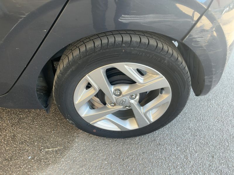 Hyundai i10 1.0 Tech 2022 – снимка 5