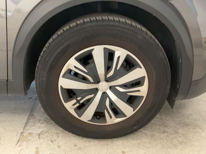 Peugeot 2008 1.2 PureTech Active 2022 – снимка 11