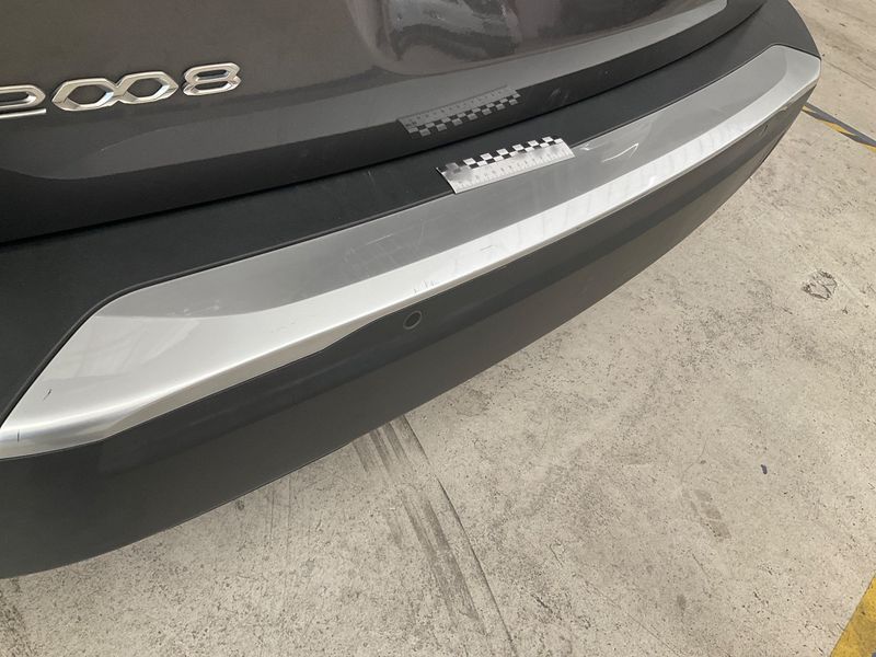 Peugeot 2008 1.2 PureTech Active 2022 – снимка 27