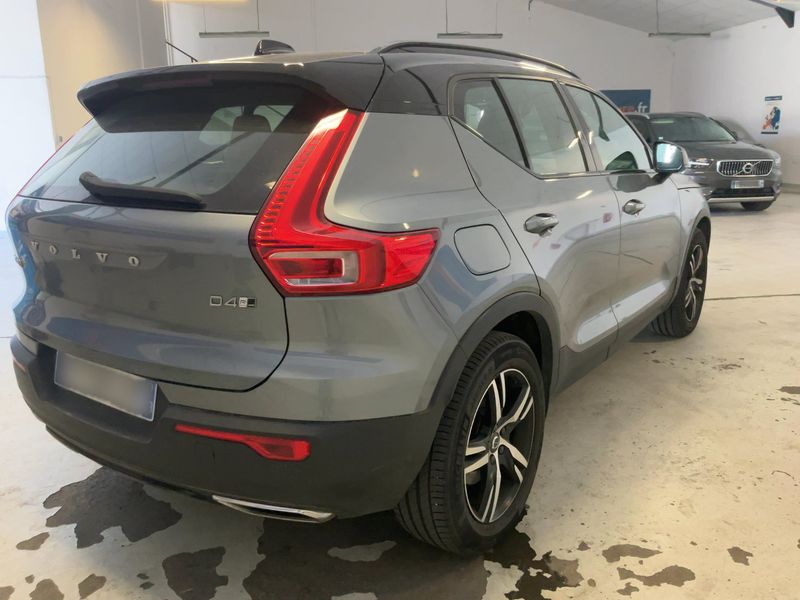 Volvo XC40 2.0 D4 R-Design AWD 2018 – снимка 8
