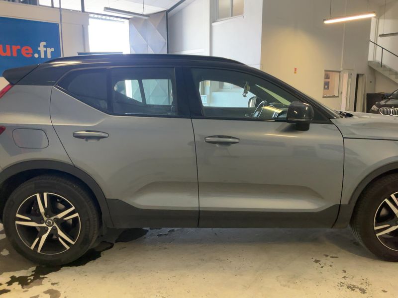Volvo XC40 2.0 D4 R-Design AWD 2018 – снимка 10