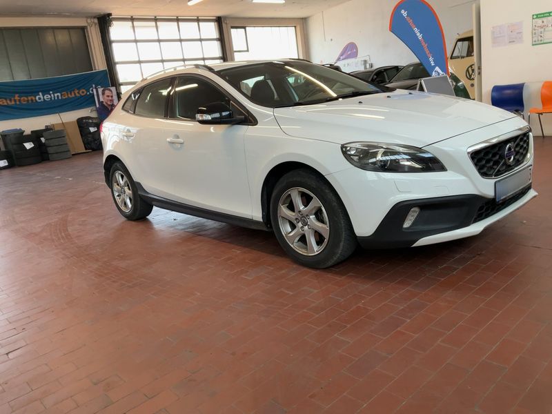 Volvo V40 Cross Country 1.6 D2 Kinetic 2014 – снимка 12