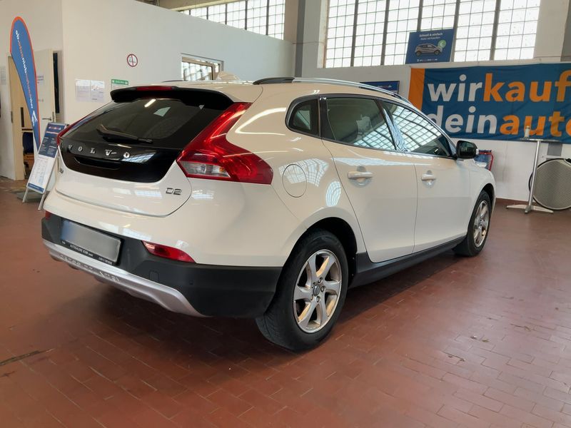 Volvo V40 Cross Country 1.6 D2 Kinetic 2014 – снимка 8