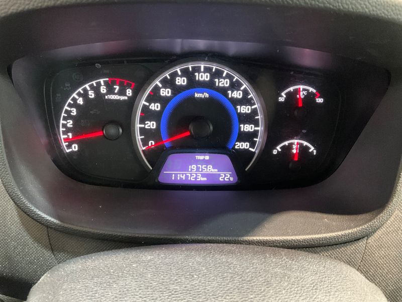 Hyundai i10 1.0 Go Plus 2017 – снимка 19