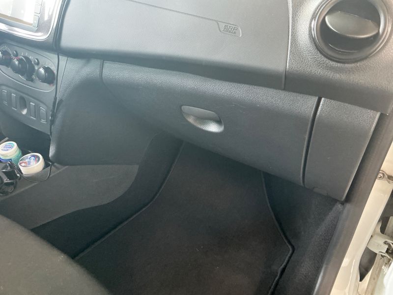 Dacia Logan MCV 1.0 SCe Essential 2018 – снимка 25