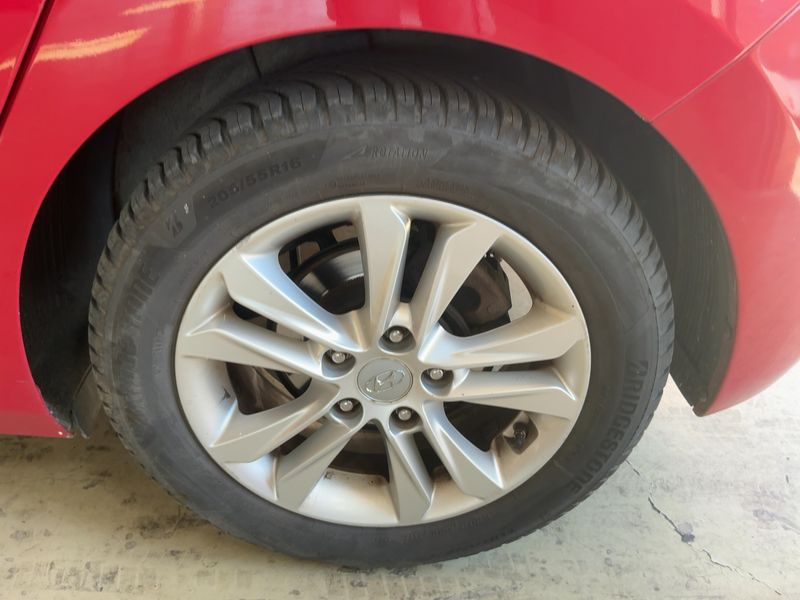 Hyundai i30 1.6 CRDi Go! 2015 – снимка 5