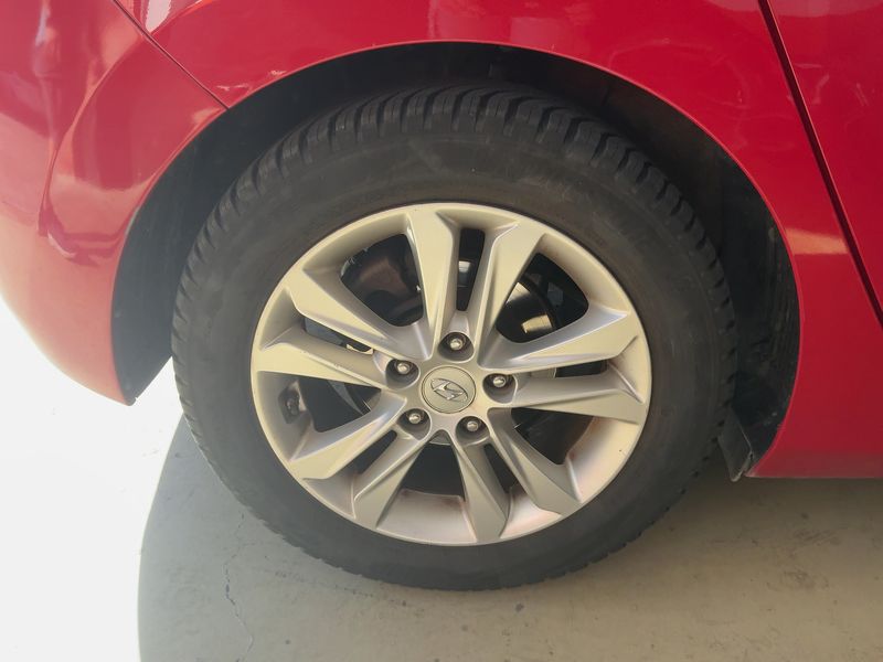 Hyundai i30 1.6 CRDi Go! 2015 – снимка 9