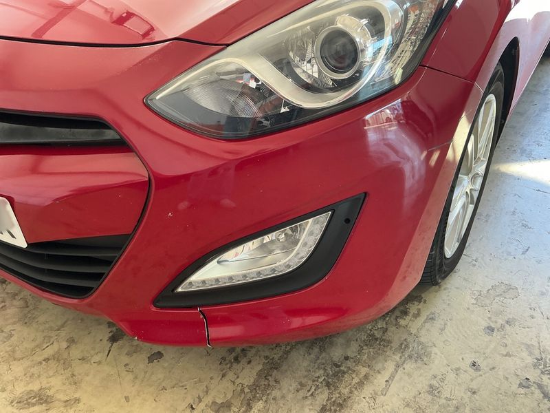 Hyundai i30 1.6 CRDi Go! 2015 – снимка 42
