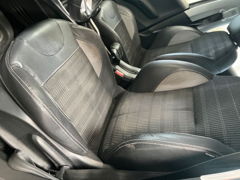 Peugeot 2008 1.6 Allure 2014 – снимка 25